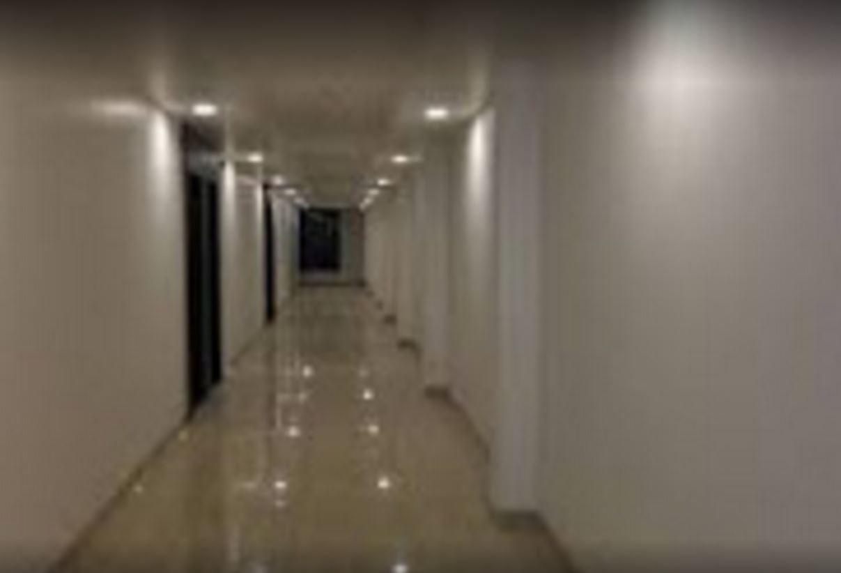 Hotel Shri Vardhan Ujjain Exteriör bild